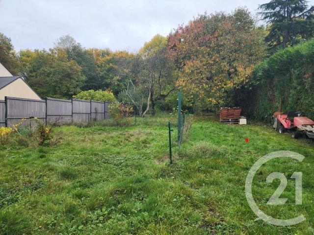 Afficher la photo en grand terrain à vendre - 756.0 m2 - ST FARGEAU PONTHIERRY - 77 - ILE-DE-FRANCE - Century 21 Domaine Du Parc