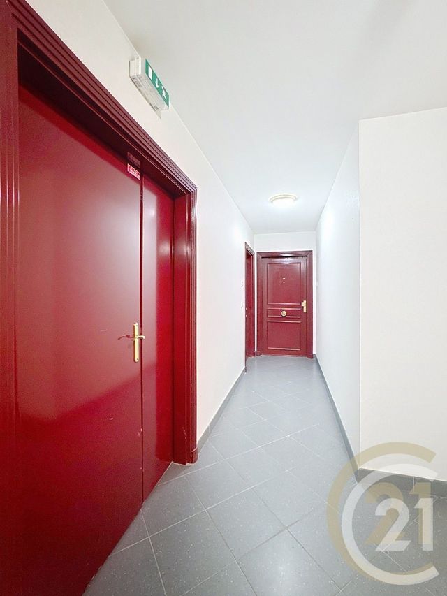 Appartement F2 à louer - 2 pièces - 52.54 m2 - ST FARGEAU PONTHIERRY - 77 - ILE-DE-FRANCE - Century 21 Domaine Du Parc