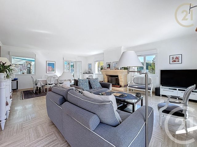 maison à vendre - 9 pièces - 200.0 m2 - ST SAUVEUR SUR ECOLE - 77 - ILE-DE-FRANCE - Century 21 Domaine Du Parc