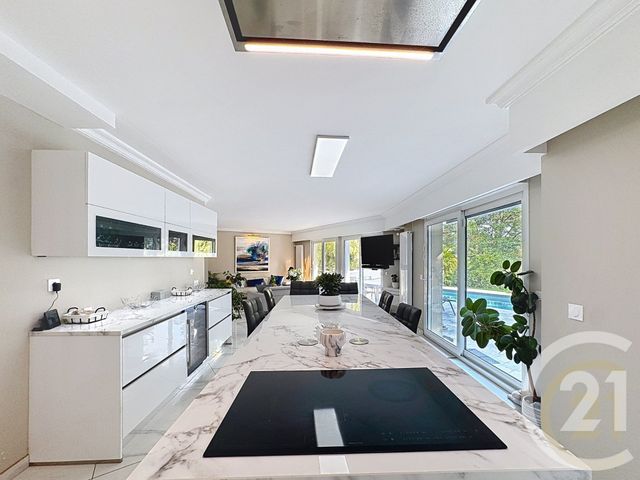 maison à vendre - 8 pièces - 225.4 m2 - 77 - ILE-DE-FRANCE - Century 21 Domaine Du Parc