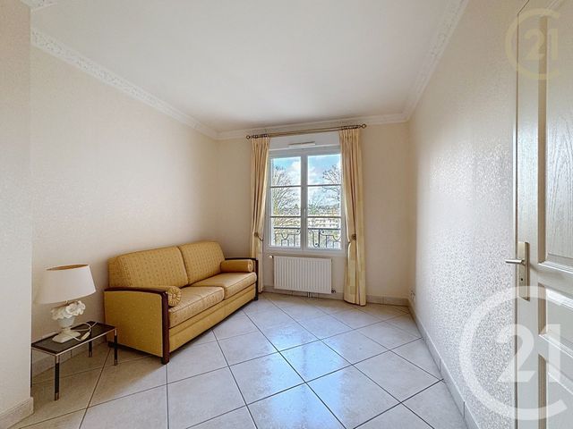 Appartement F4 à vendre - 4 pièces - 108.68 m2 - ST FARGEAU PONTHIERRY - 77 - ILE-DE-FRANCE - Century 21 Domaine Du Parc
