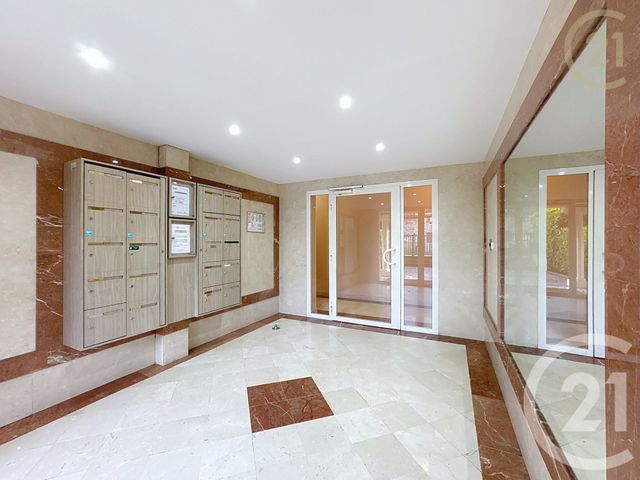 Appartement F4 à vendre - 4 pièces - 108.68 m2 - ST FARGEAU PONTHIERRY - 77 - ILE-DE-FRANCE - Century 21 Domaine Du Parc