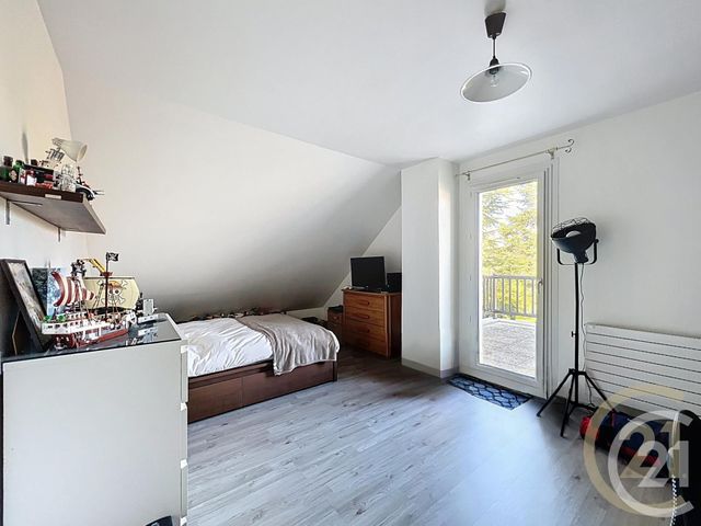 maison à vendre - 7 pièces - 160.66 m2 - BOISSISE LE ROI - 77 - ILE-DE-FRANCE - Century 21 Domaine Du Parc