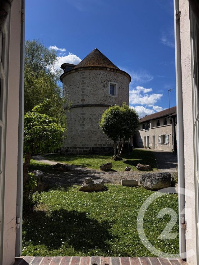 Appartement F2 à vendre - 2 pièces - 52.23 m2 - BOISSISE LE ROI - 77 - ILE-DE-FRANCE - Century 21 Domaine Du Parc