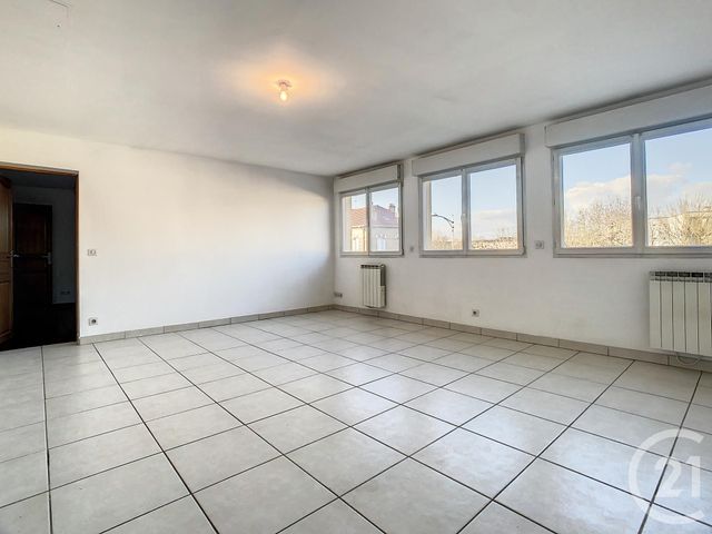 Appartement F2 à louer PRINGY