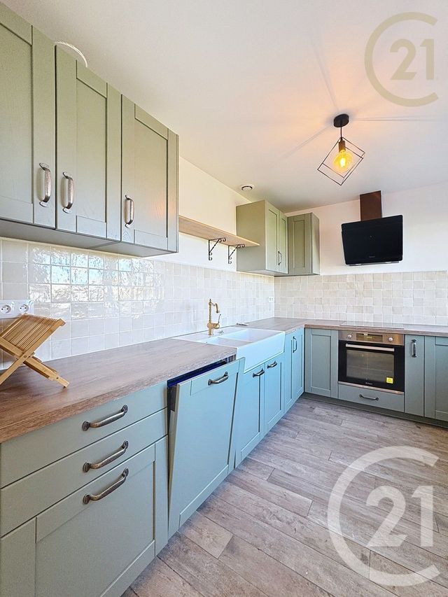 maison à vendre - 5 pièces - 93.81 m2 - ST SAUVEUR SUR ECOLE - 77 - ILE-DE-FRANCE - Century 21 Domaine Du Parc