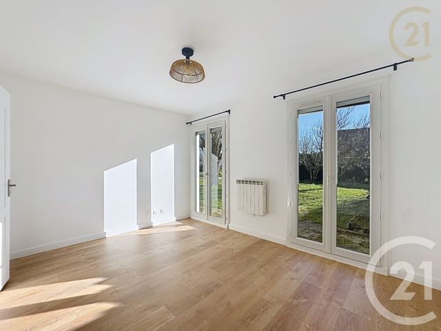 maison à vendre - 5 pièces - 93.81 m2 - ST SAUVEUR SUR ECOLE - 77 - ILE-DE-FRANCE - Century 21 Domaine Du Parc