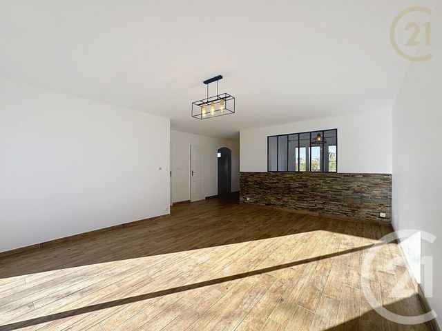 maison à vendre - 5 pièces - 93.81 m2 - ST SAUVEUR SUR ECOLE - 77 - ILE-DE-FRANCE - Century 21 Domaine Du Parc