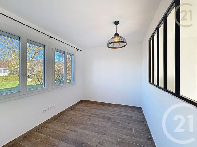 maison à vendre - 5 pièces - 93.81 m2 - ST SAUVEUR SUR ECOLE - 77 - ILE-DE-FRANCE - Century 21 Domaine Du Parc