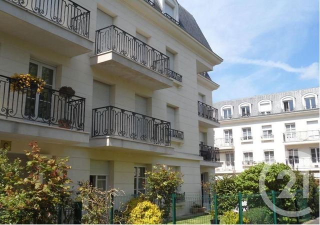 Appartement F2 à vendre ST FARGEAU PONTHIERRY