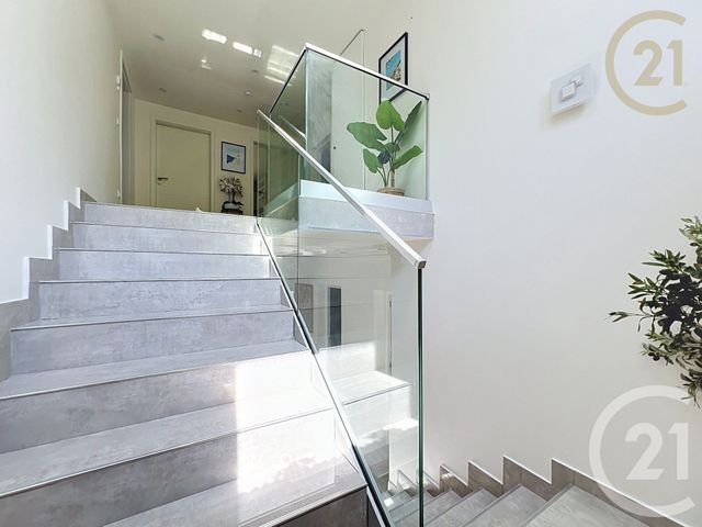 maison à vendre - 8 pièces - 208.29 m2 - BOISSISE LA BERTRAND - 77 - ILE-DE-FRANCE - Century 21 Domaine Du Parc