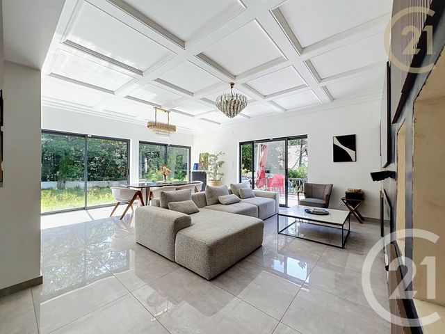 maison à vendre - 8 pièces - 208.29 m2 - BOISSISE LA BERTRAND - 77 - ILE-DE-FRANCE - Century 21 Domaine Du Parc