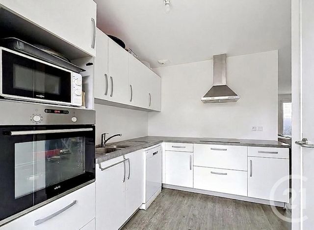 maison à louer - 5 pièces - 91.05 m2 - PRINGY - 77 - ILE-DE-FRANCE - Century 21 Domaine Du Parc