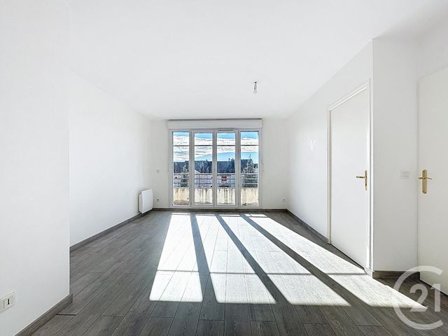 Appartement F3 à louer - 3 pièces - 56.01 m2 - LE COUDRAY MONTCEAUX - 91 - ILE-DE-FRANCE - Century 21 Domaine Du Parc