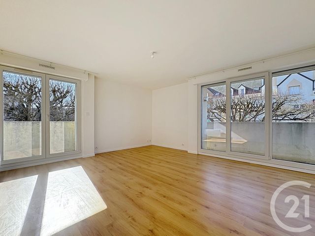 Appartement F4 à louer ST FARGEAU PONTHIERRY