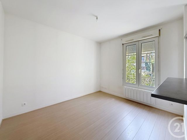 Appartement F2 à louer - 2 pièces - 33.01 m2 - ST FARGEAU PONTHIERRY - 77 - ILE-DE-FRANCE - Century 21 Domaine Du Parc