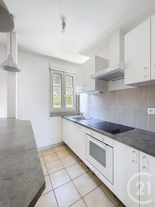Appartement F2 à louer - 2 pièces - 33.01 m2 - ST FARGEAU PONTHIERRY - 77 - ILE-DE-FRANCE - Century 21 Domaine Du Parc
