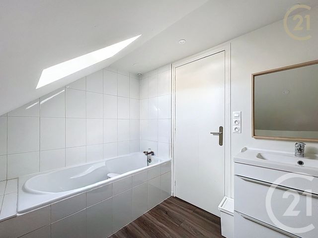 maison à vendre - 5 pièces - 87.0 m2 - ST FARGEAU PONTHIERRY - 77 - ILE-DE-FRANCE - Century 21 Domaine Du Parc