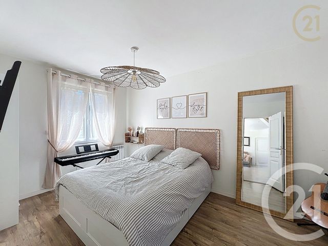 maison à vendre - 5 pièces - 87.0 m2 - ST FARGEAU PONTHIERRY - 77 - ILE-DE-FRANCE - Century 21 Domaine Du Parc