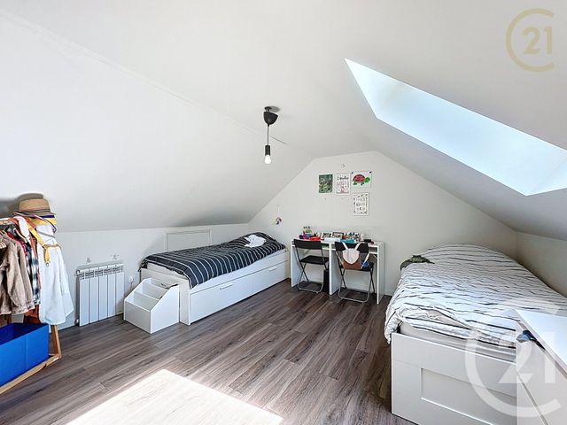 maison à vendre - 5 pièces - 87.0 m2 - ST FARGEAU PONTHIERRY - 77 - ILE-DE-FRANCE - Century 21 Domaine Du Parc