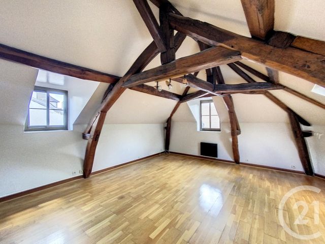 Appartement F1 à louer - 1 pièce - 24.92 m2 - MELUN - 77 - ILE-DE-FRANCE - Century 21 Domaine Du Parc