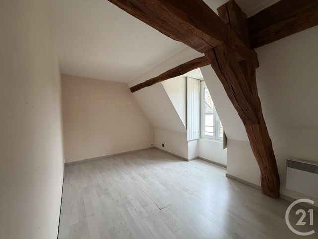 maison à louer - 5 pièces - 91.52 m2 - CRISENOY - 77 - ILE-DE-FRANCE - Century 21 Domaine Du Parc