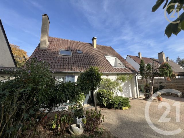 maison à vendre - 6 pièces - 102.53 m2 - ST FARGEAU PONTHIERRY - 77 - ILE-DE-FRANCE - Century 21 Domaine Du Parc