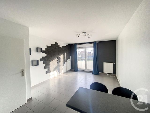 Appartement F2 à louer - 2 pièces - 43.35 m2 - ST PIERRE DU PERRAY - 91 - ILE-DE-FRANCE - Century 21 Domaine Du Parc