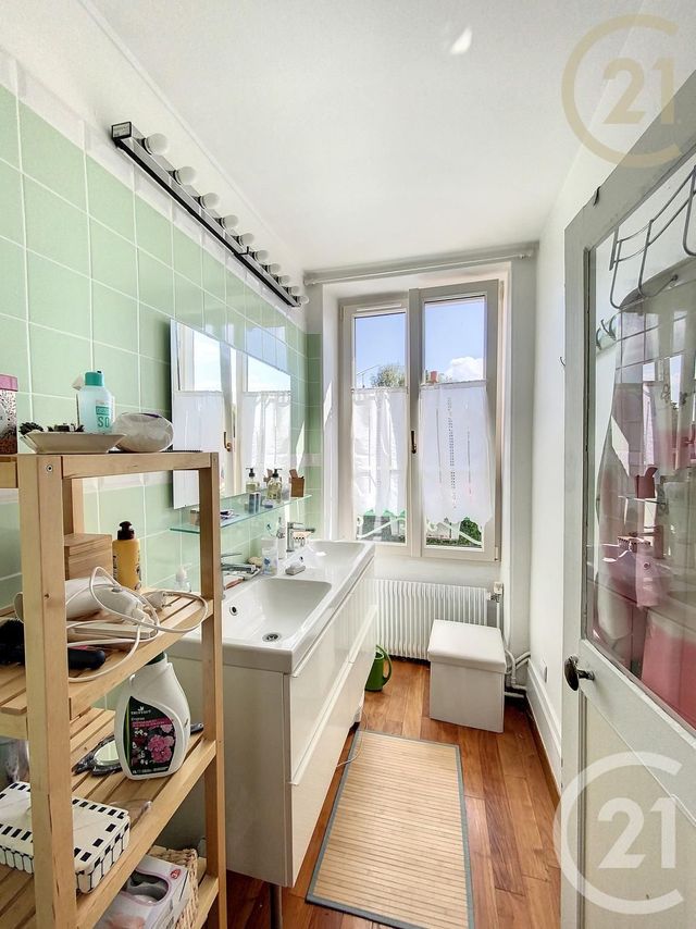 maison à vendre - 10 pièces - 220.48 m2 - PRINGY - 77 - ILE-DE-FRANCE - Century 21 Domaine Du Parc