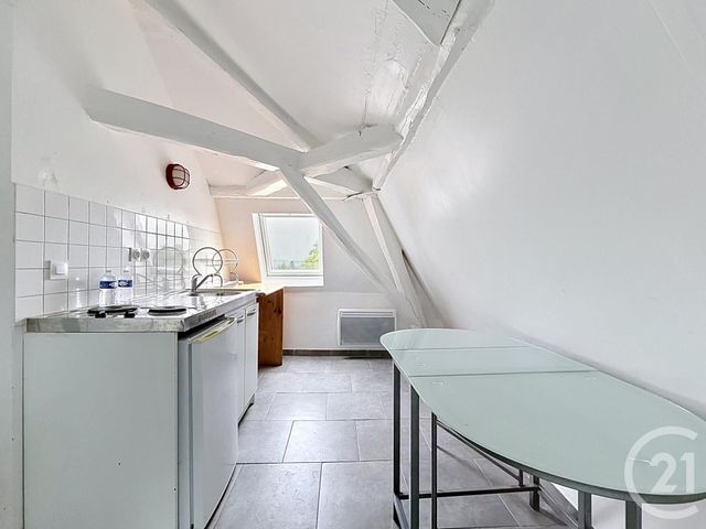 Appartement F2 à louer - 2 pièces - 29.95 m2 - ST FARGEAU PONTHIERRY - 77 - ILE-DE-FRANCE - Century 21 Domaine Du Parc