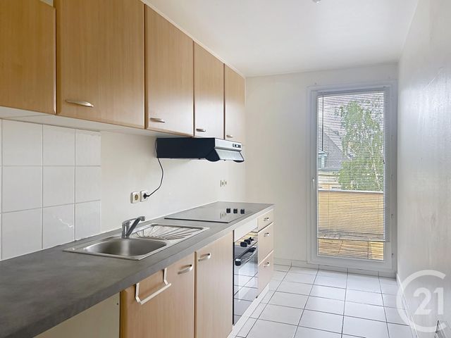 Appartement F2 à louer - 2 pièces - 52.12 m2 - MELUN - 77 - ILE-DE-FRANCE - Century 21 Domaine Du Parc