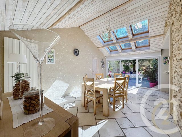 maison à vendre - 7 pièces - 151.0 m2 - PRINGY - 77 - ILE-DE-FRANCE - Century 21 Domaine Du Parc