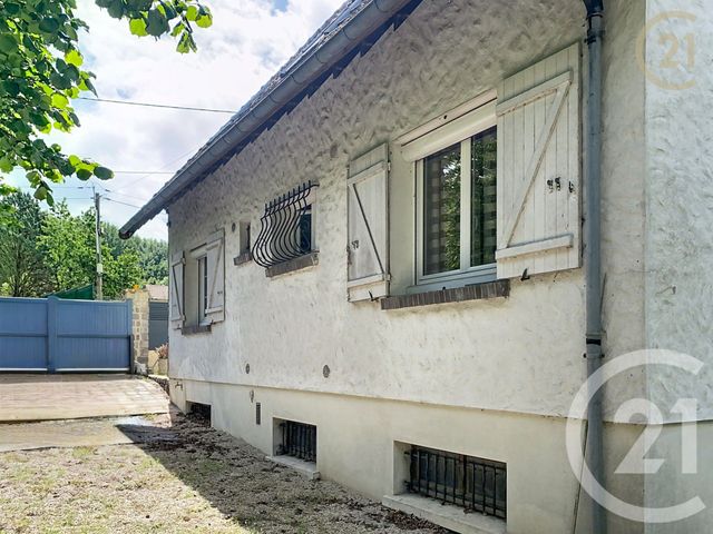 maison à vendre - 8 pièces - 177.0 m2 - PERTHES - 77 - ILE-DE-FRANCE - Century 21 Domaine Du Parc