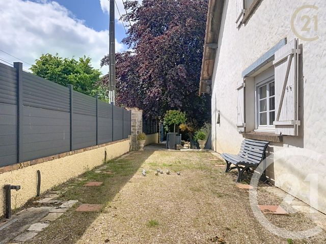 maison à vendre - 8 pièces - 177.0 m2 - PERTHES - 77 - ILE-DE-FRANCE - Century 21 Domaine Du Parc