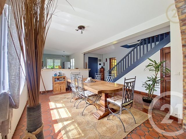 maison à vendre - 8 pièces - 177.0 m2 - PERTHES - 77 - ILE-DE-FRANCE - Century 21 Domaine Du Parc