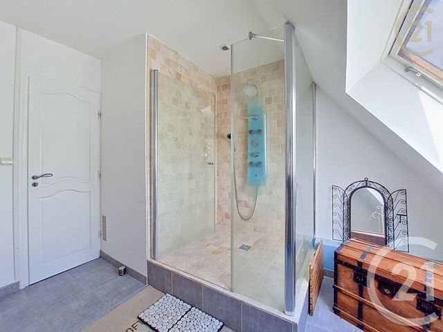 maison à vendre - 8 pièces - 177.0 m2 - PERTHES - 77 - ILE-DE-FRANCE - Century 21 Domaine Du Parc