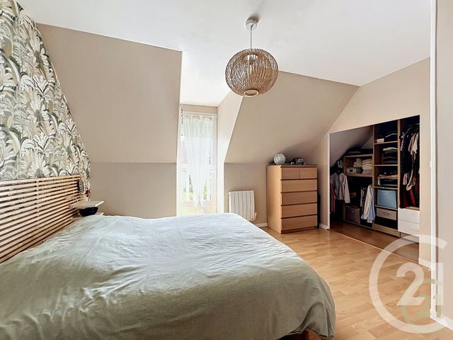 maison à vendre - 7 pièces - 120.0 m2 - ST FARGEAU PONTHIERRY - 77 - ILE-DE-FRANCE - Century 21 Domaine Du Parc