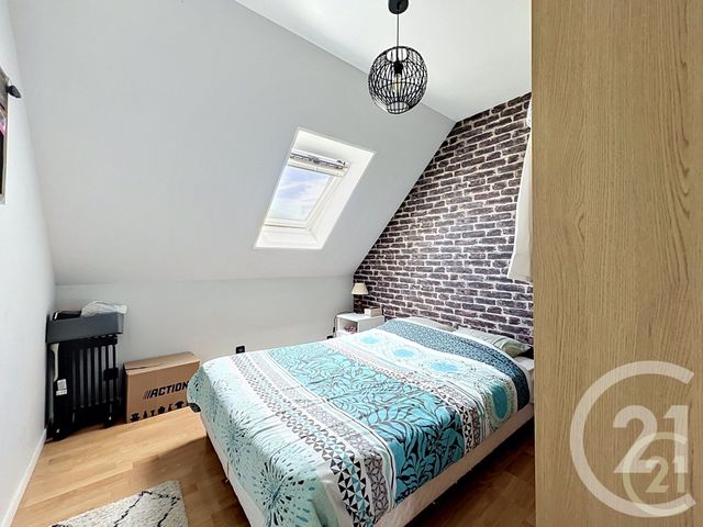 maison à vendre - 7 pièces - 120.0 m2 - ST FARGEAU PONTHIERRY - 77 - ILE-DE-FRANCE - Century 21 Domaine Du Parc