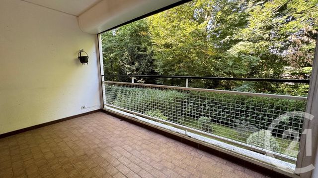 Appartement F5 à louer - 5 pièces - 99.24 m2 - VAUX LE PENIL - 77 - ILE-DE-FRANCE - Century 21 Domaine Du Parc