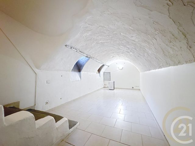 Appartement F2 à louer - 2 pièces - 30.46 m2 - PRINGY - 77 - ILE-DE-FRANCE - Century 21 Domaine Du Parc