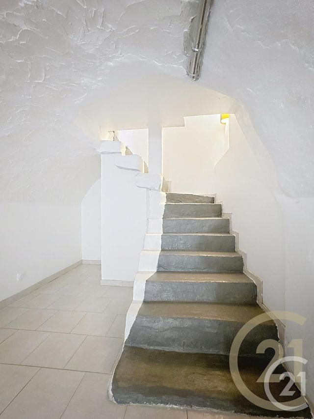 Appartement F2 à louer - 2 pièces - 30.46 m2 - PRINGY - 77 - ILE-DE-FRANCE - Century 21 Domaine Du Parc