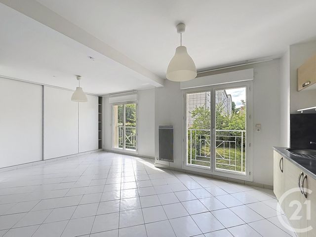 Appartement F2 à louer - 2 pièces - 44.9 m2 - AVON - 77 - ILE-DE-FRANCE - Century 21 Domaine Du Parc