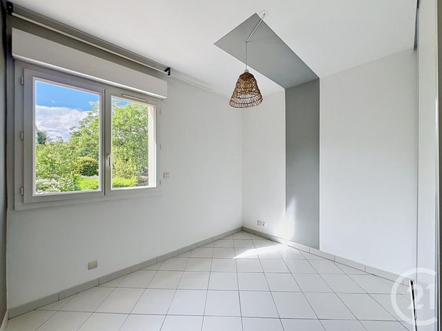 Appartement F2 à louer - 2 pièces - 44.9 m2 - AVON - 77 - ILE-DE-FRANCE - Century 21 Domaine Du Parc