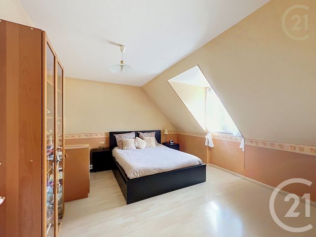 maison à vendre - 9 pièces - 211.24 m2 - BOISSISE LE ROI - 77 - ILE-DE-FRANCE - Century 21 Domaine Du Parc
