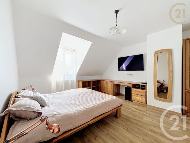 maison à vendre - 9 pièces - 211.24 m2 - BOISSISE LE ROI - 77 - ILE-DE-FRANCE - Century 21 Domaine Du Parc