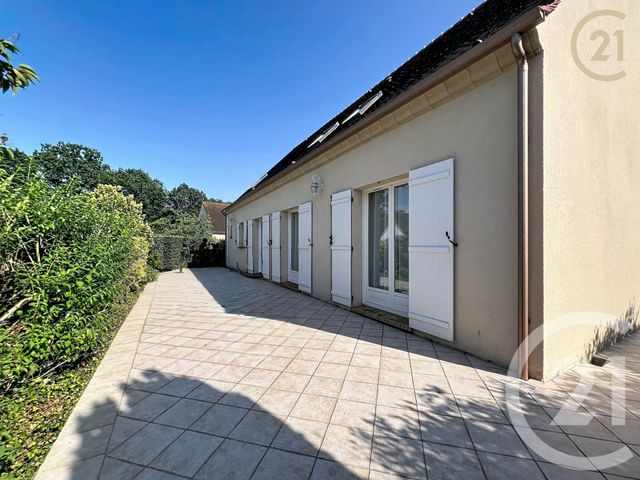maison à vendre - 9 pièces - 211.24 m2 - BOISSISE LE ROI - 77 - ILE-DE-FRANCE - Century 21 Domaine Du Parc