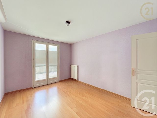 maison à vendre - 9 pièces - 211.24 m2 - BOISSISE LE ROI - 77 - ILE-DE-FRANCE - Century 21 Domaine Du Parc