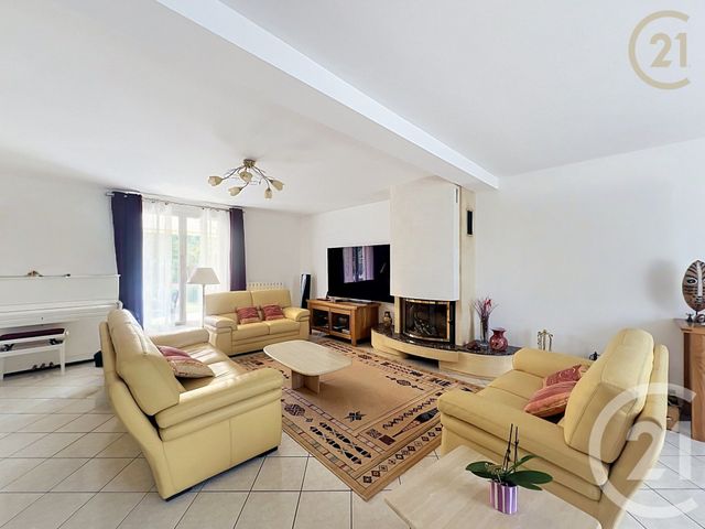 maison à vendre - 9 pièces - 211.24 m2 - BOISSISE LE ROI - 77 - ILE-DE-FRANCE - Century 21 Domaine Du Parc