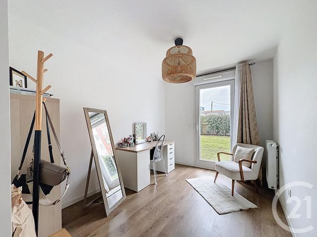 Appartement F3 à louer - 3 pièces - 69.95 m2 - ST FARGEAU PONTHIERRY - 77 - ILE-DE-FRANCE - Century 21 Domaine Du Parc