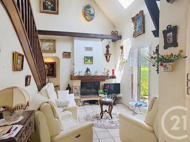 maison à vendre - 6 pièces - 157.72 m2 - ST FARGEAU PONTHIERRY - 77 - ILE-DE-FRANCE - Century 21 Domaine Du Parc